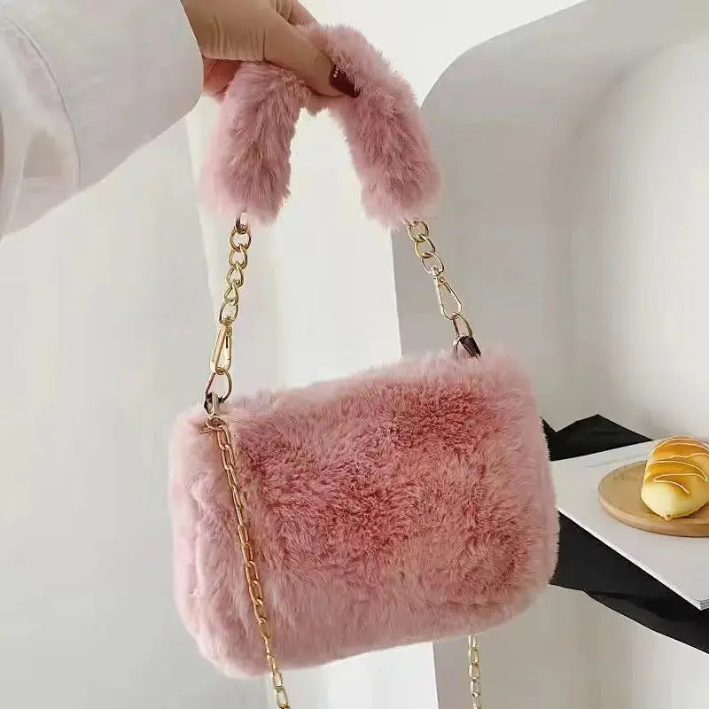 Sac Peluche avec Chaîne de Perles Fabrezia